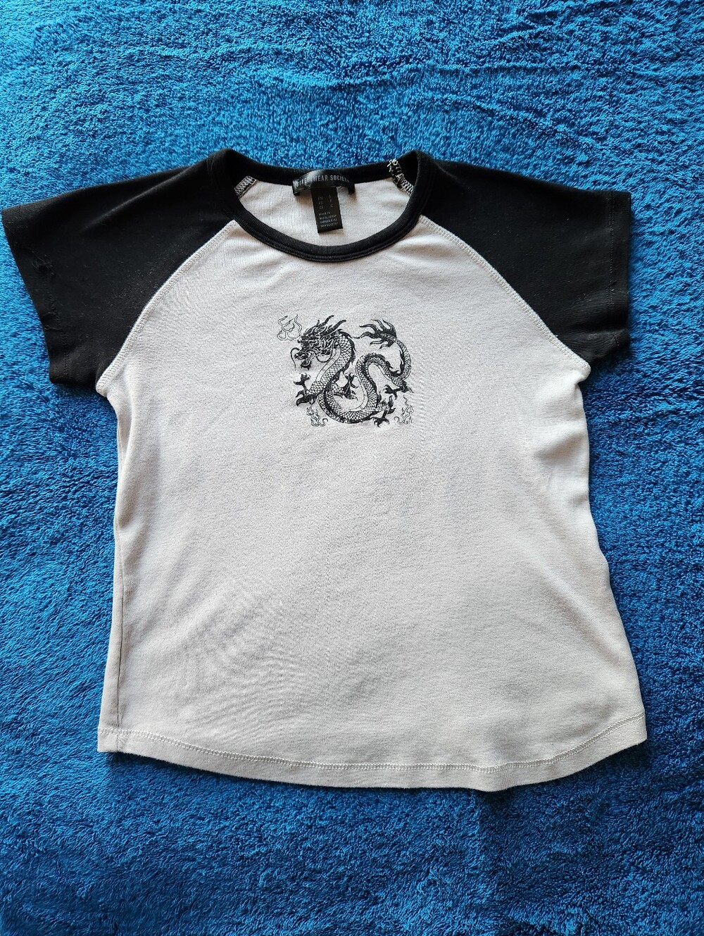 🐉Black & Light Grey Dragon Raglan Tee